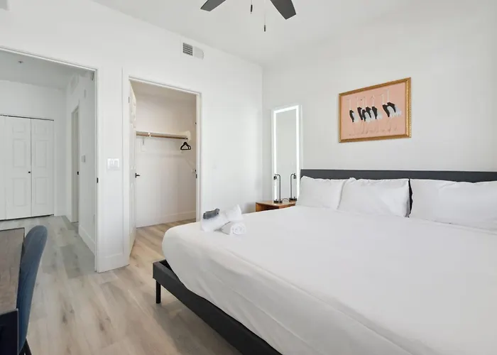 Cozysuites In Westgate With Pool 03 Apartament *