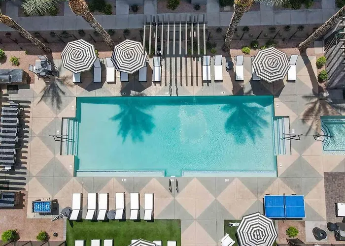 Apartment Cozysuites In Westgate With Pool 03 *